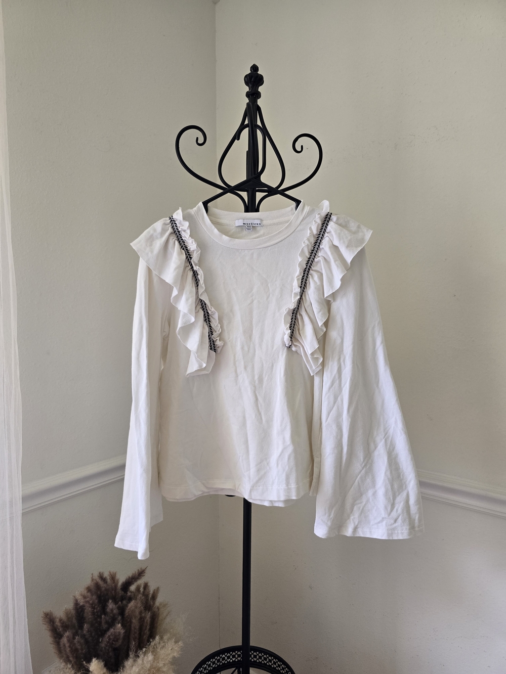 Ruffled White Long Sleeve Top with Trim Detail Bell Sleeves XS
